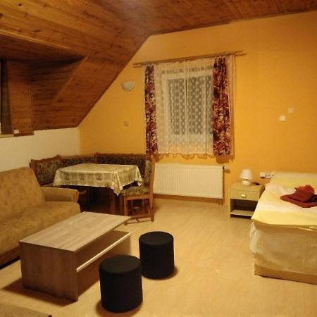 Apartman V Zachranne Stanici Pasicka Prosec  Екстер'єр фото